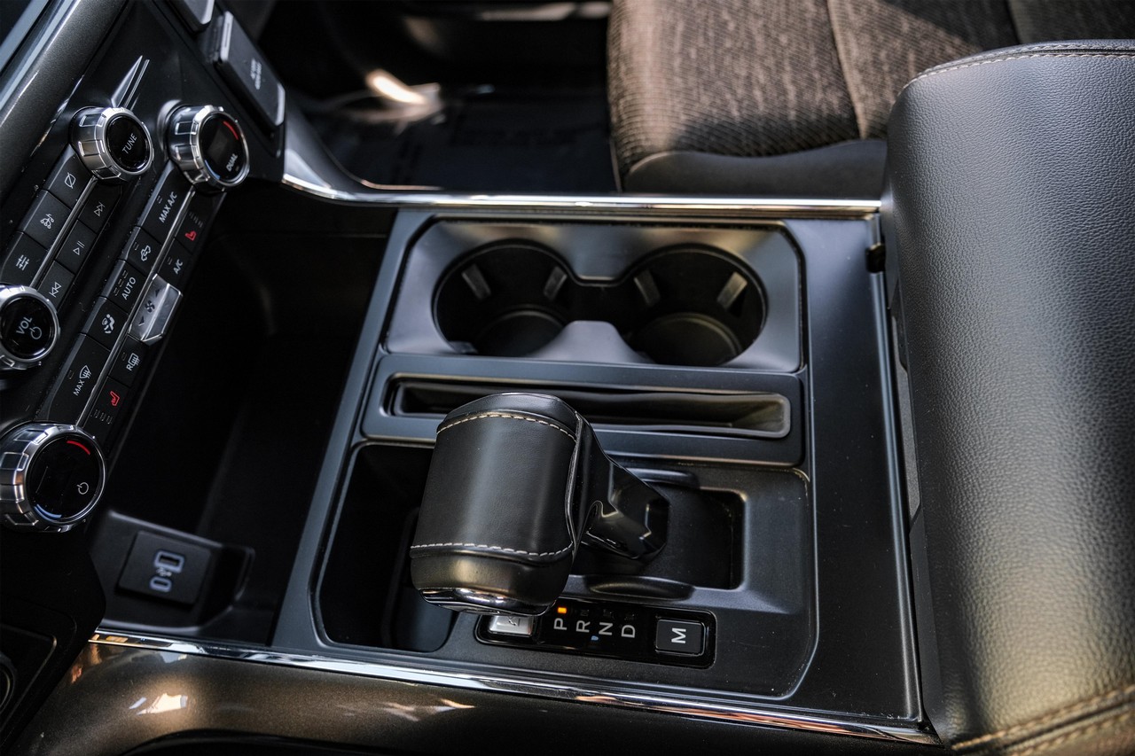 Ford F-150 Vehicle Main Gallery Image 25