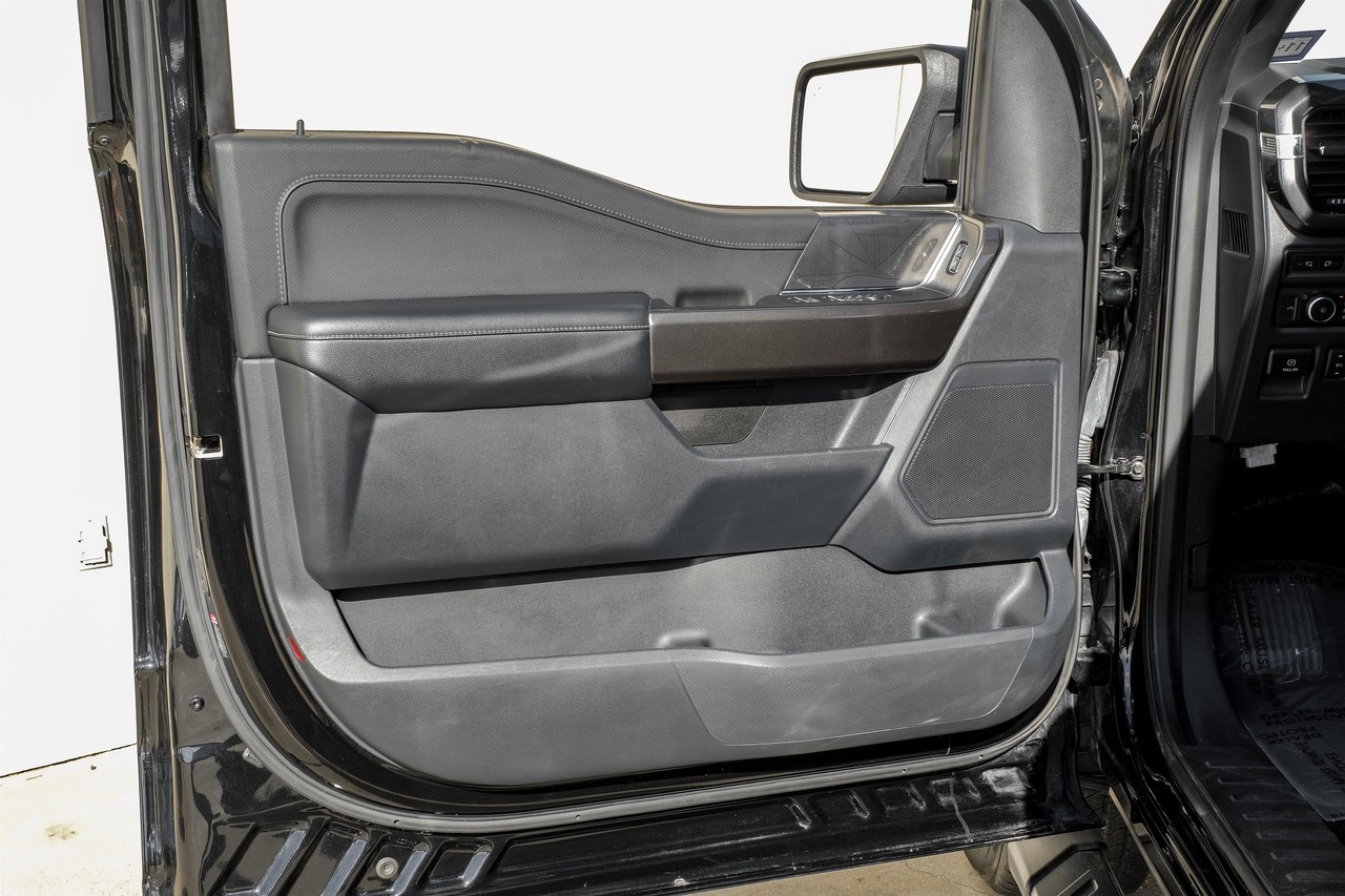 Ford F-150 Vehicle Main Gallery Image 40