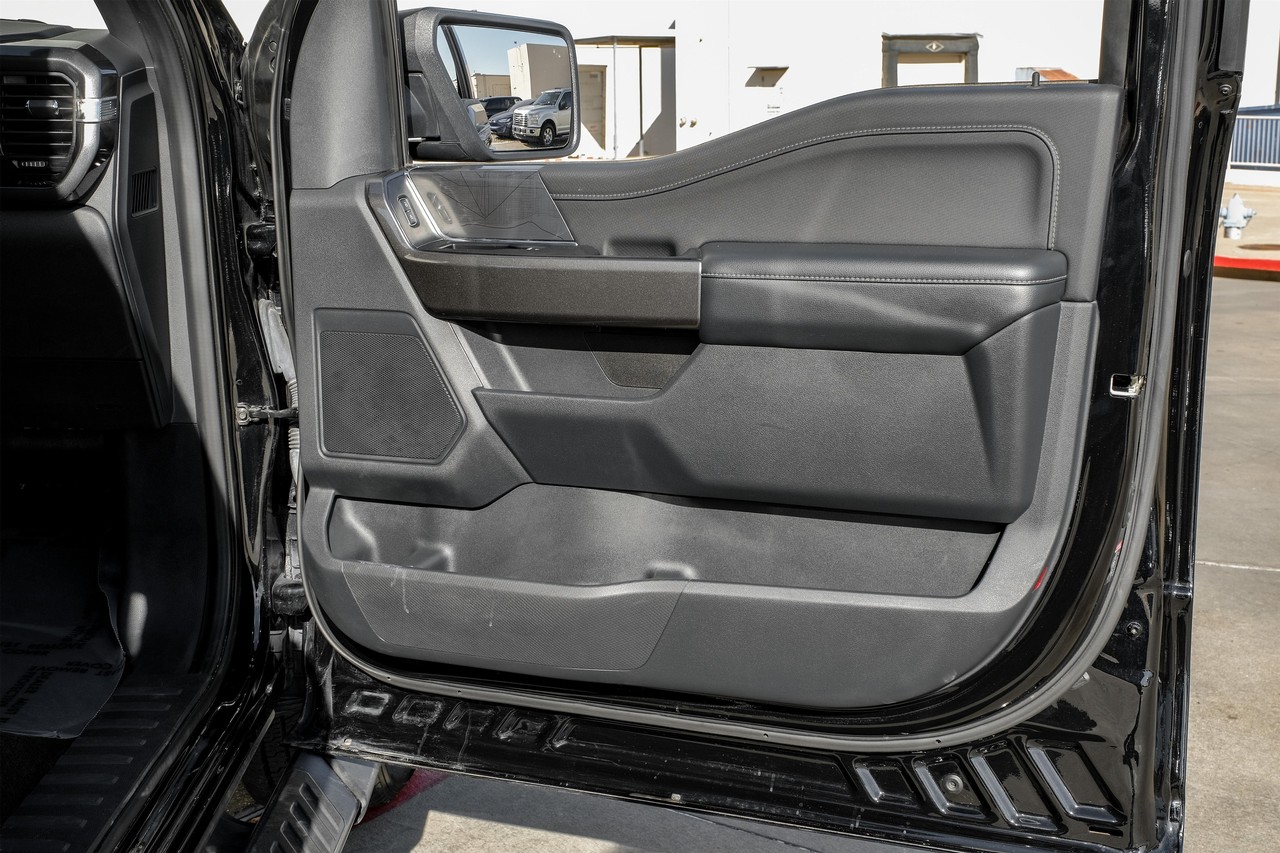 Ford F-150 Vehicle Main Gallery Image 42