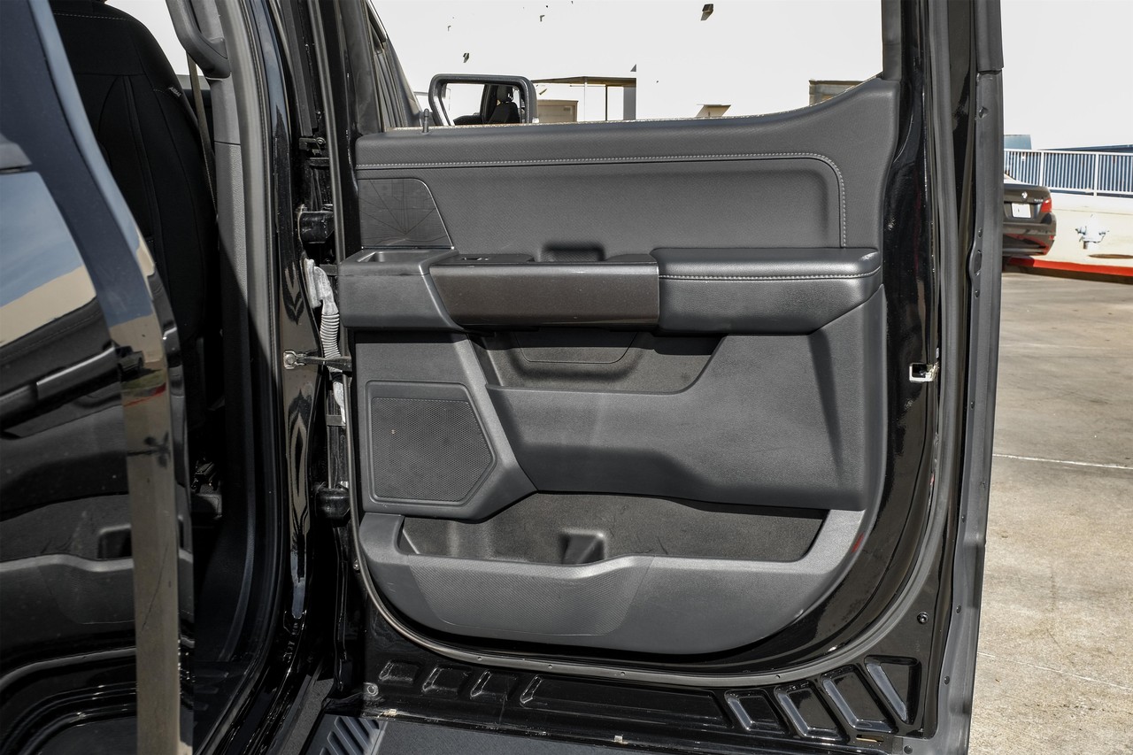 Ford F-150 Vehicle Main Gallery Image 44