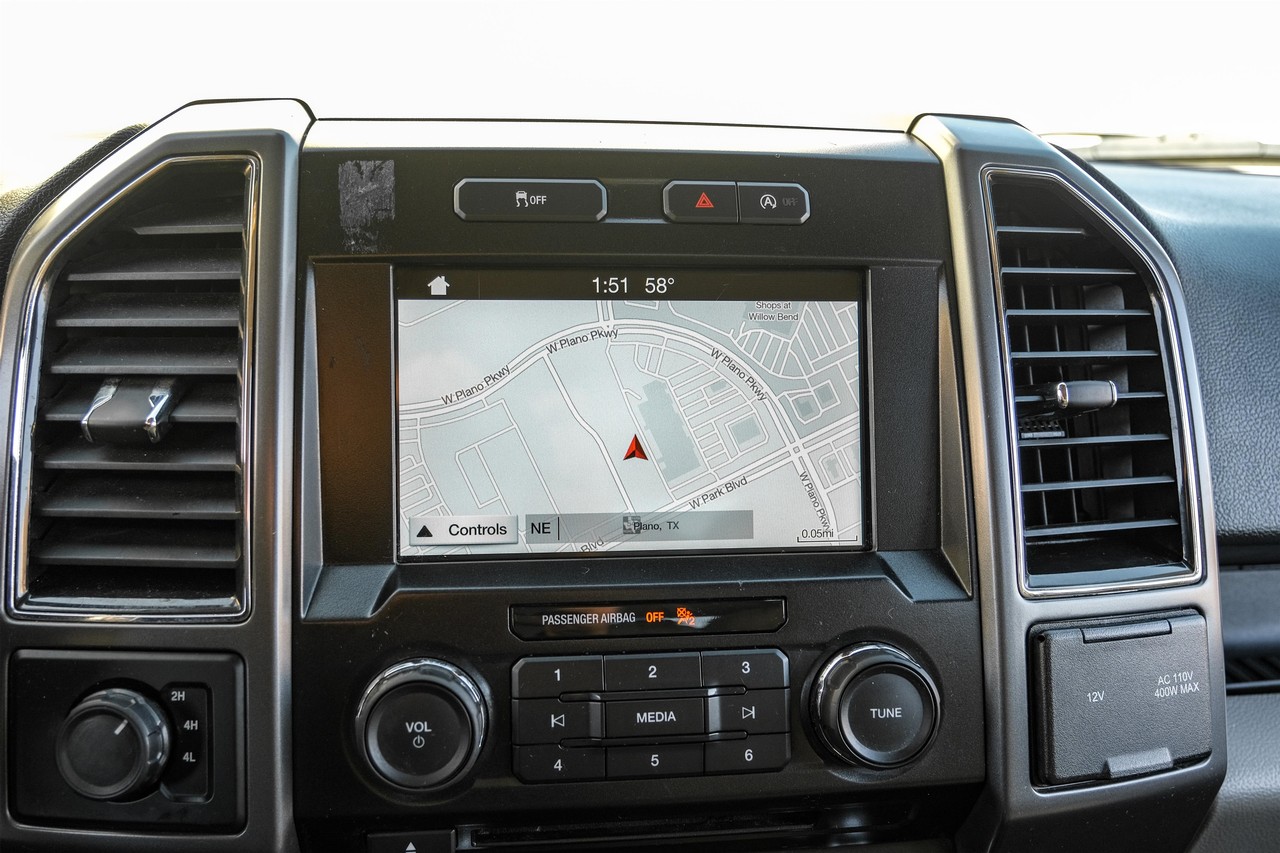 Ford F-150 Vehicle Main Gallery Image 22