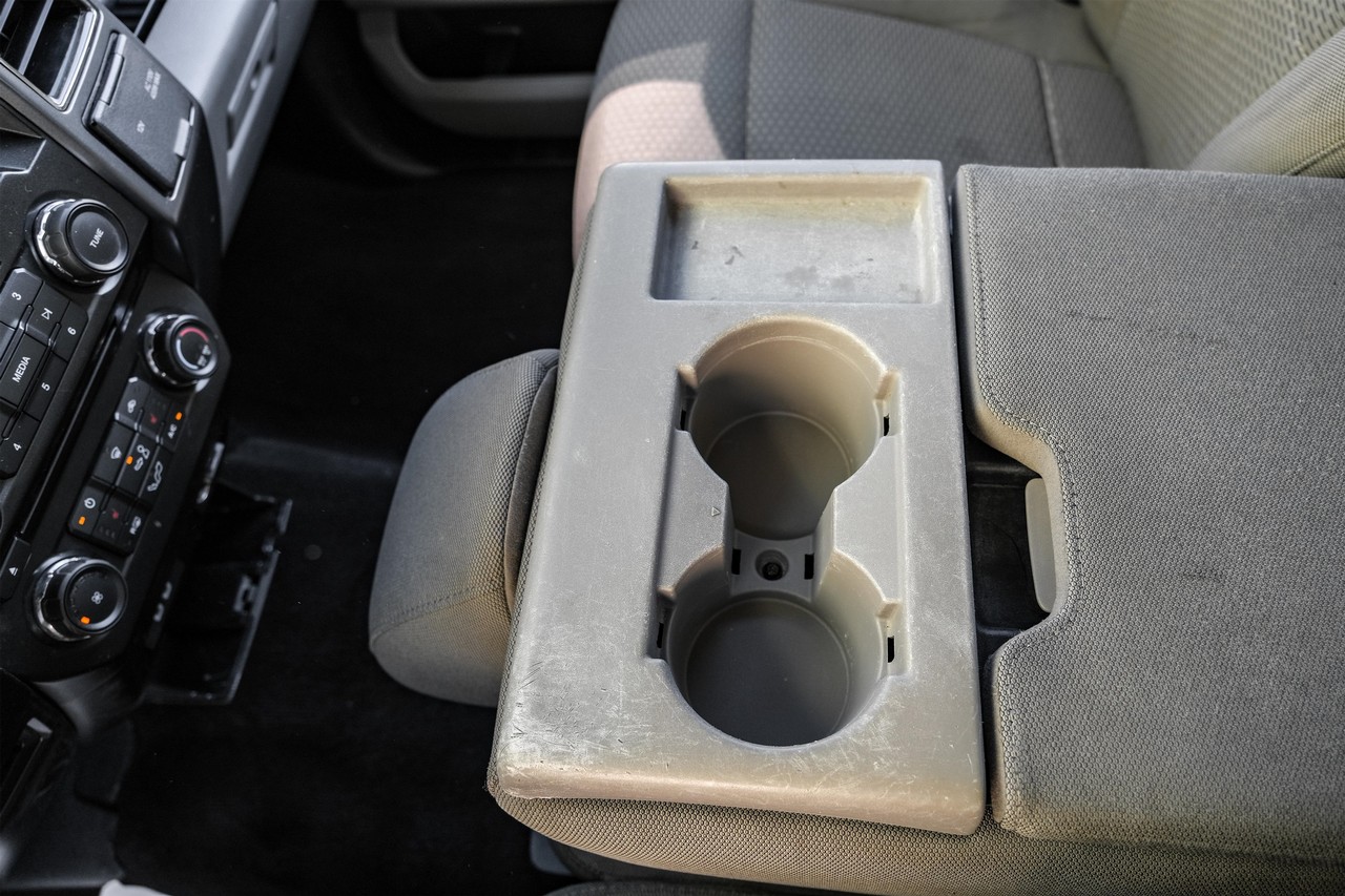 Ford F-150 Vehicle Main Gallery Image 27