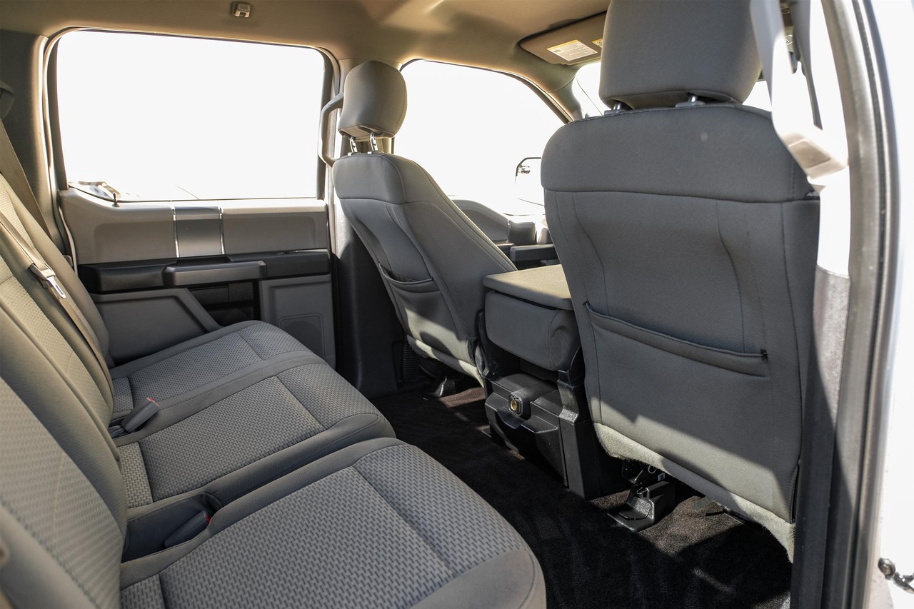 Ford F-150 Vehicle Main Gallery Image 34