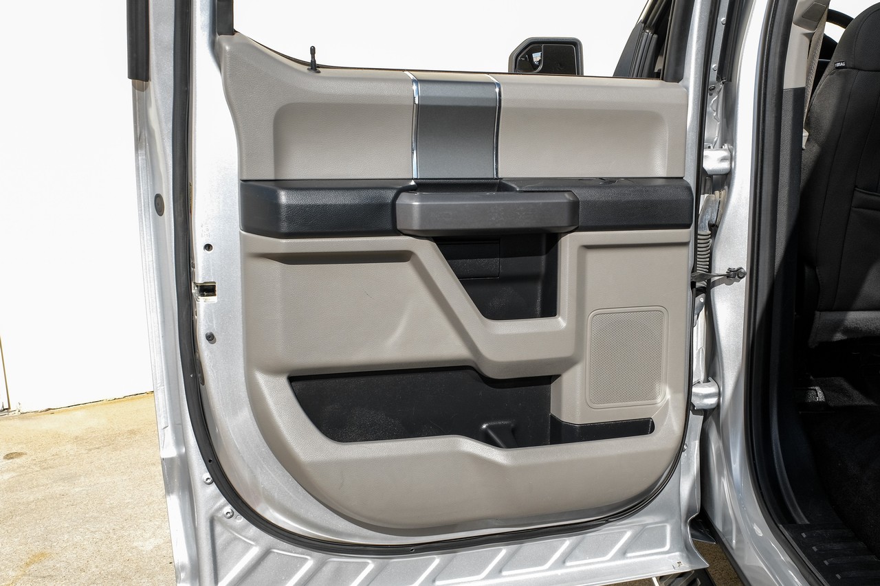 Ford F-150 Vehicle Main Gallery Image 40