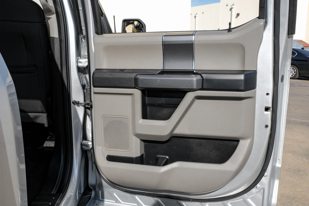 Ford F-150 Vehicle Main Gallery Image 41