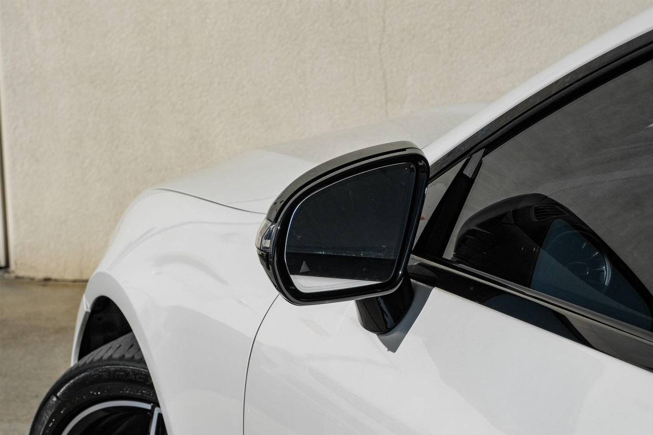 Mercedes-Benz E 450 Vehicle Main Gallery Image 33