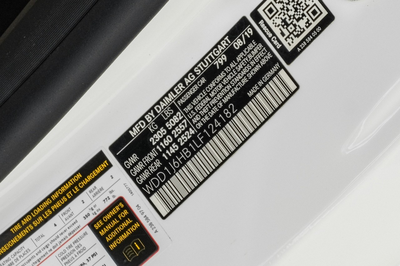 Mercedes-Benz E 450 Vehicle Main Gallery Image 49