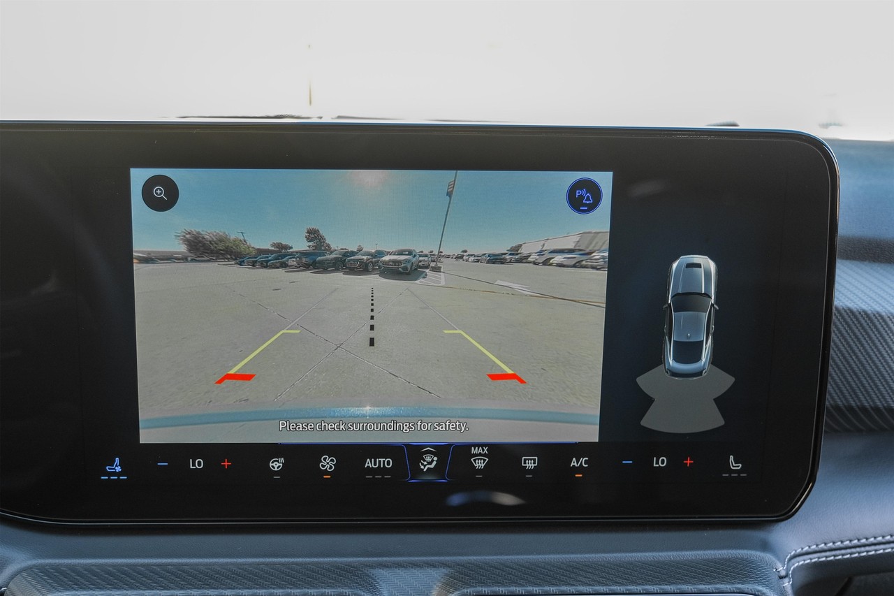 Ford Mustang Vehicle Main Gallery Image 21