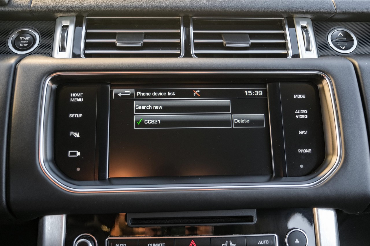 Land Rover Range Rover Vehicle Main Gallery Image 29