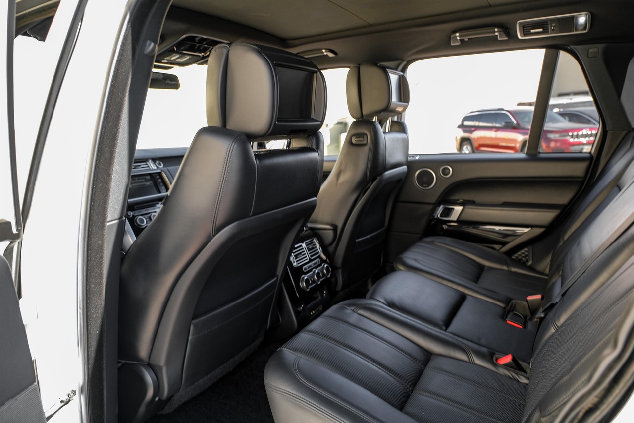 Land Rover Range Rover Vehicle Main Gallery Image 37