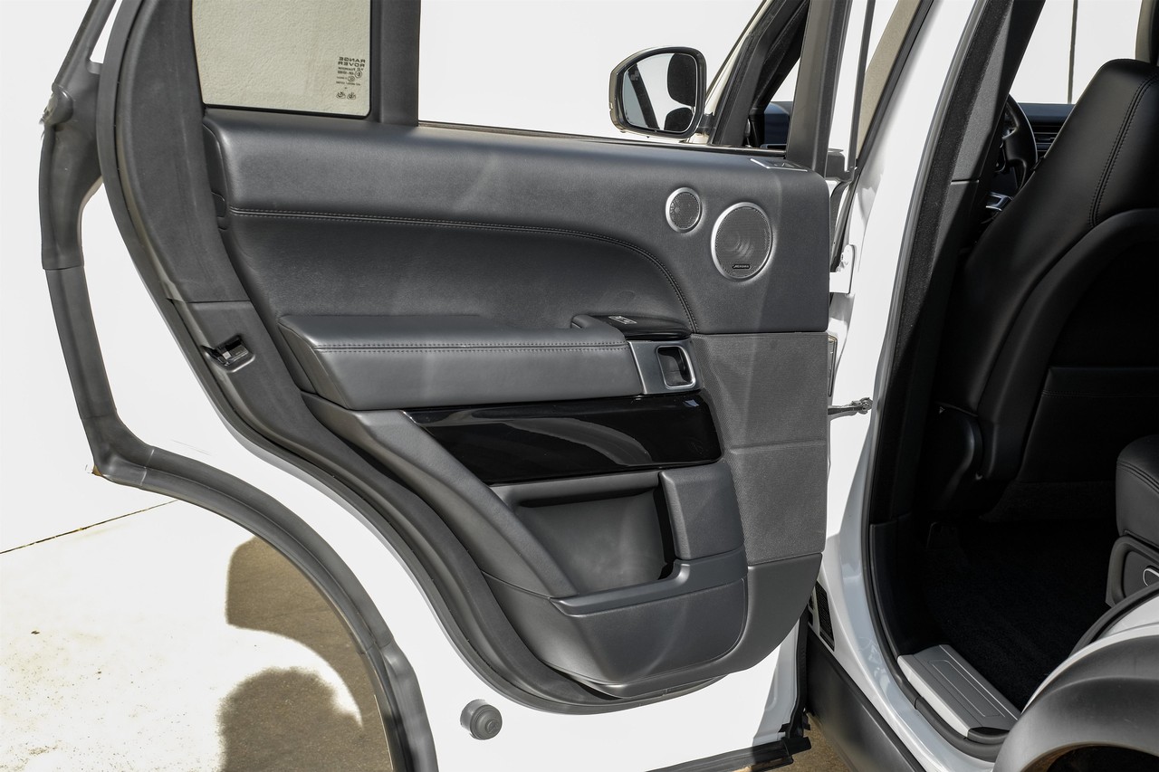 Land Rover Range Rover Vehicle Main Gallery Image 42