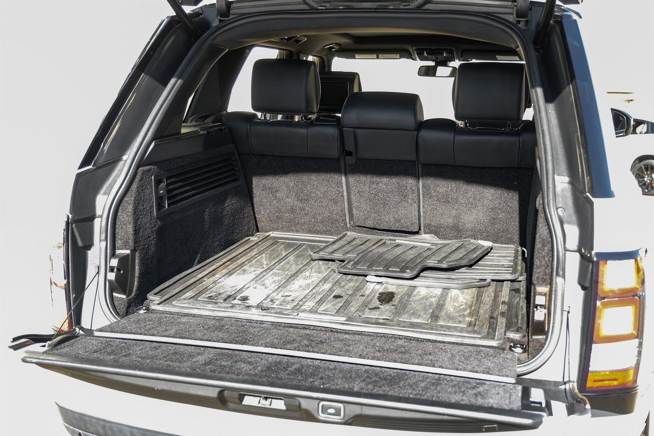 Land Rover Range Rover Vehicle Main Gallery Image 46