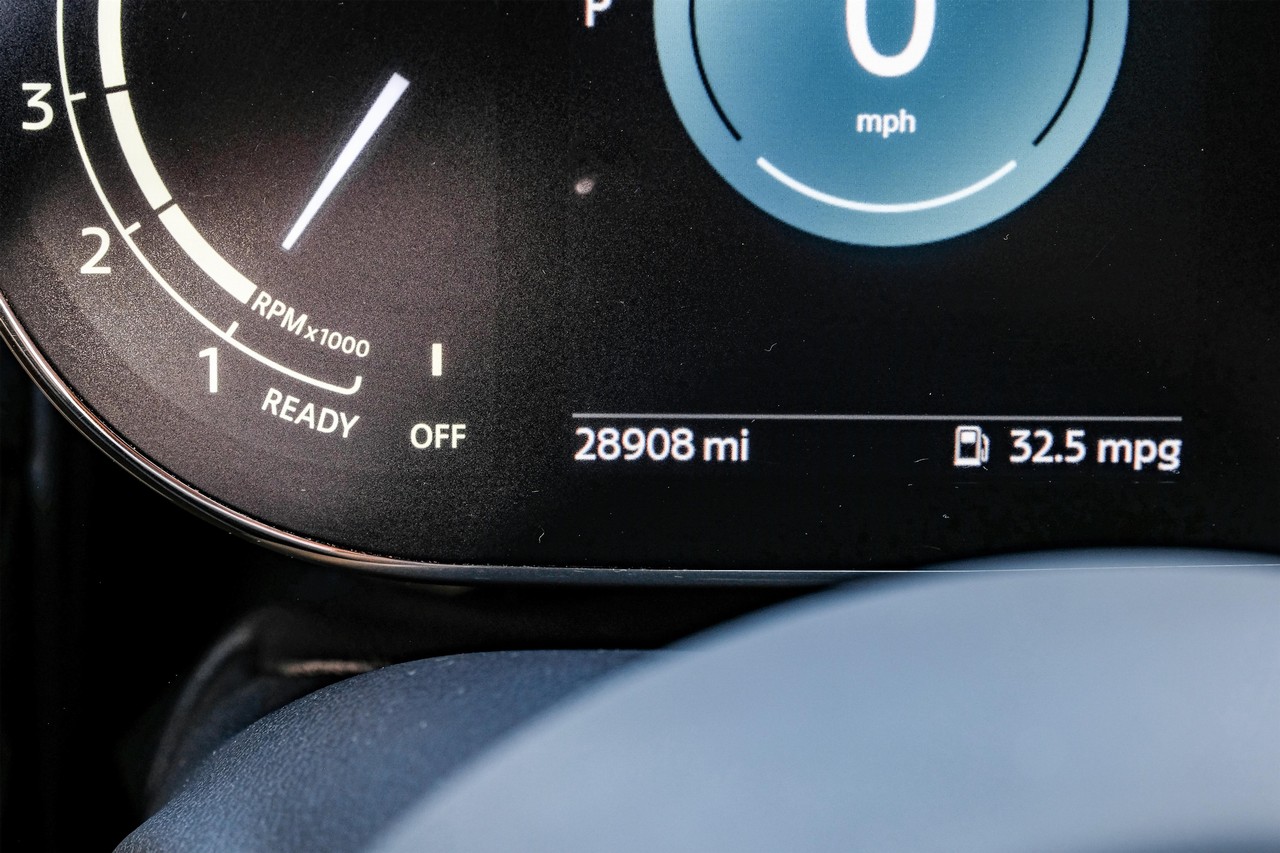 MINI Cooper Vehicle Main Gallery Image 21