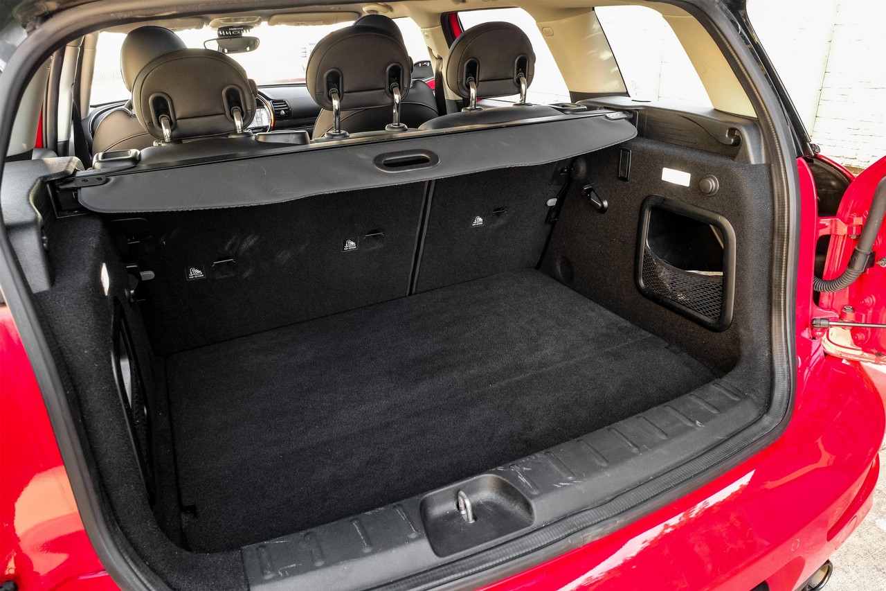 MINI Cooper Vehicle Main Gallery Image 54