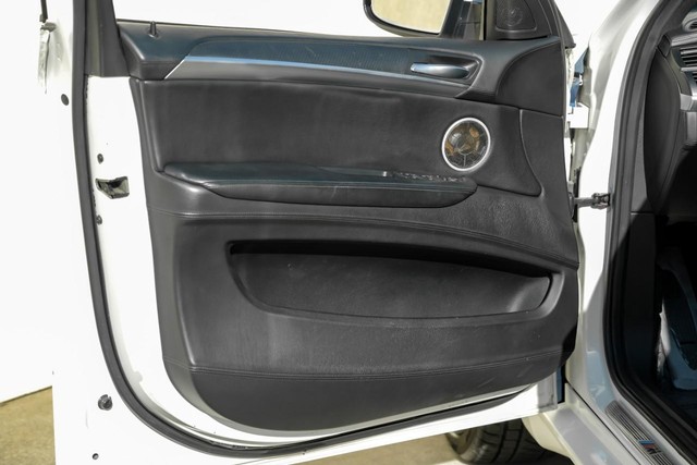 BMW X6 M Vehicle Main Gallery Image 40