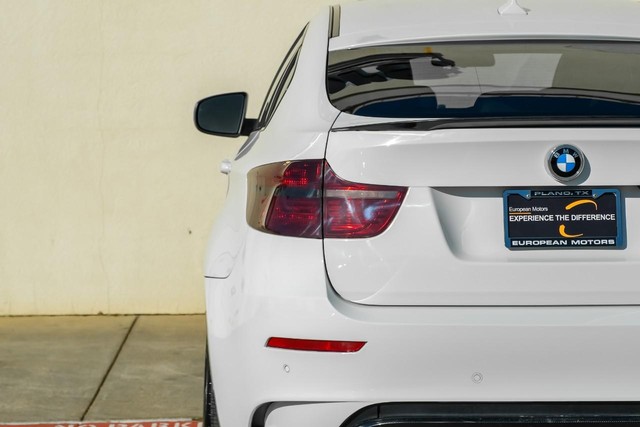 BMW X6 M Vehicle Main Gallery Image 45