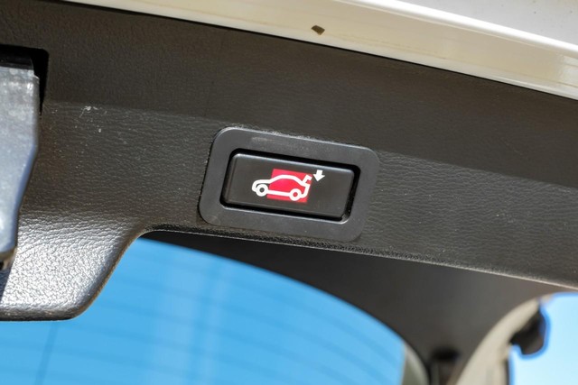 BMW X6 M Vehicle Main Gallery Image 48