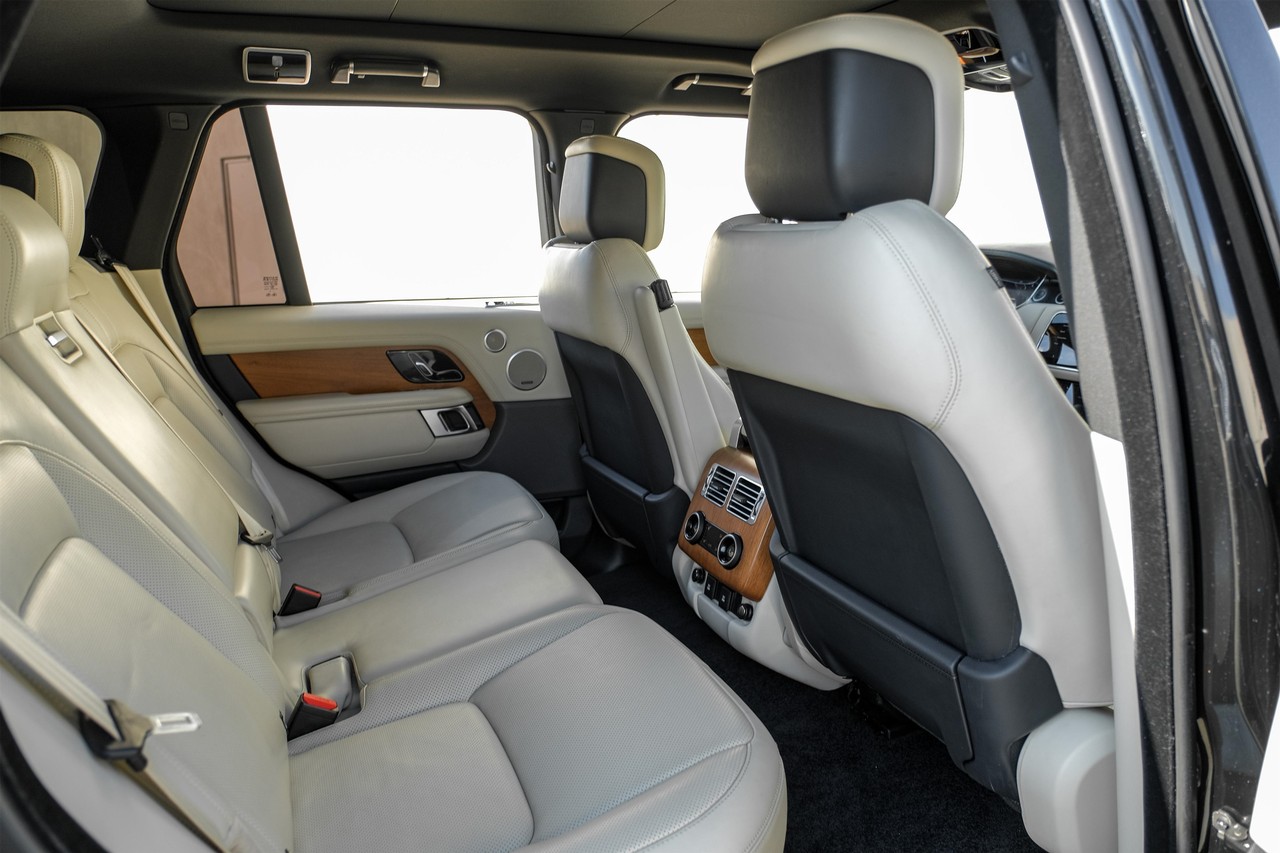 Land Rover Range Rover Vehicle Main Gallery Image 34