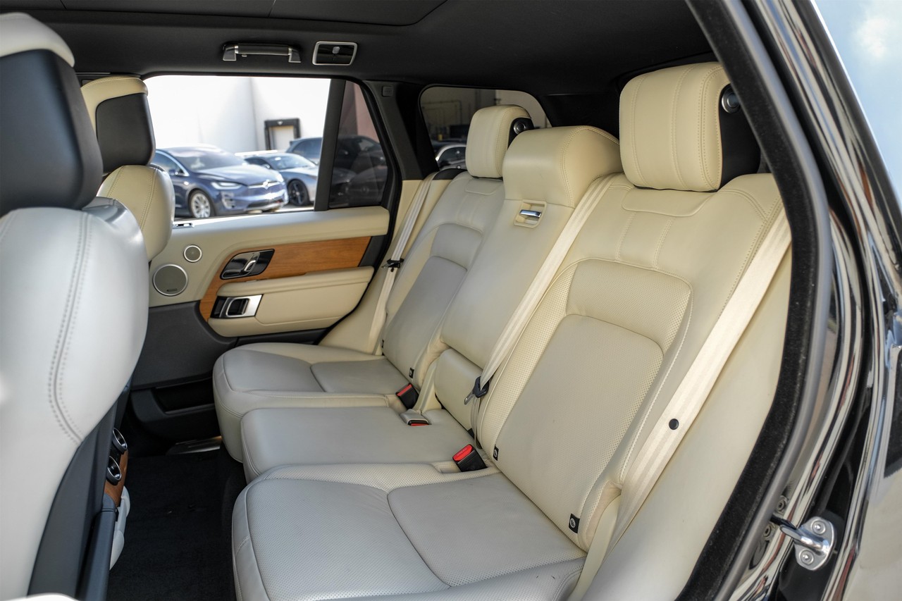 Land Rover Range Rover Vehicle Main Gallery Image 37