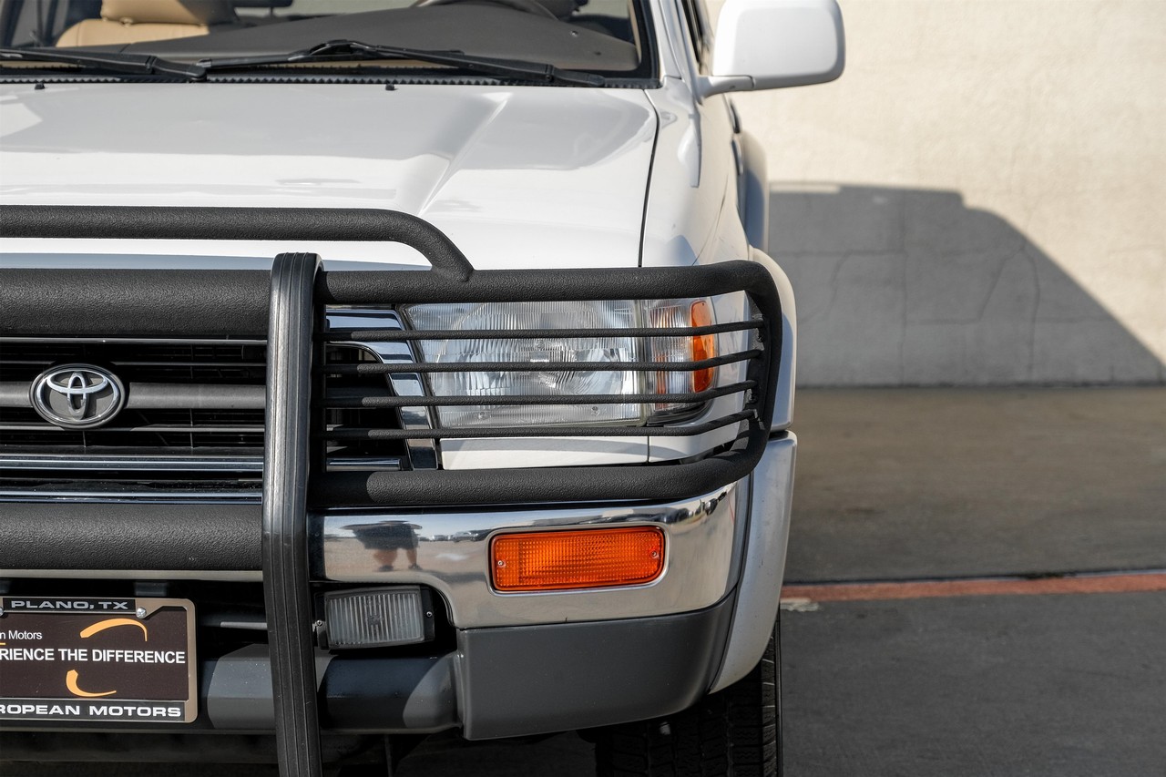 Toyota 4Runner Vehicle Main Gallery Image 41