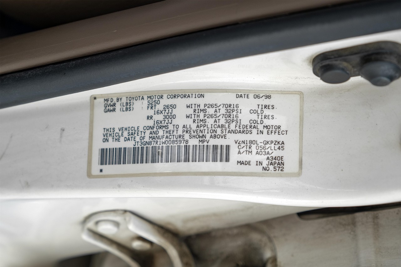 Toyota 4Runner Vehicle Main Gallery Image 50