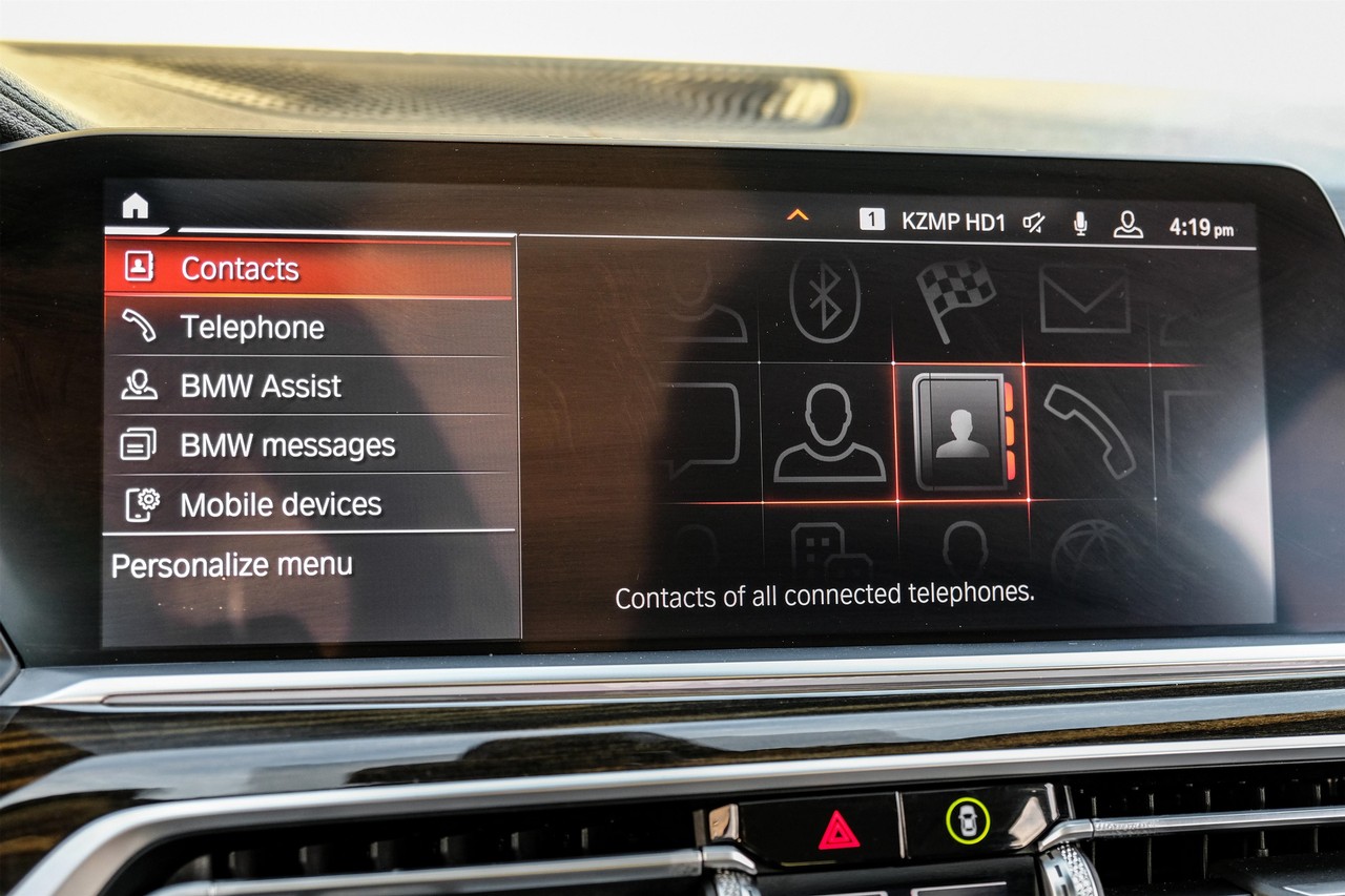 BMW X7 Vehicle Main Gallery Image 29