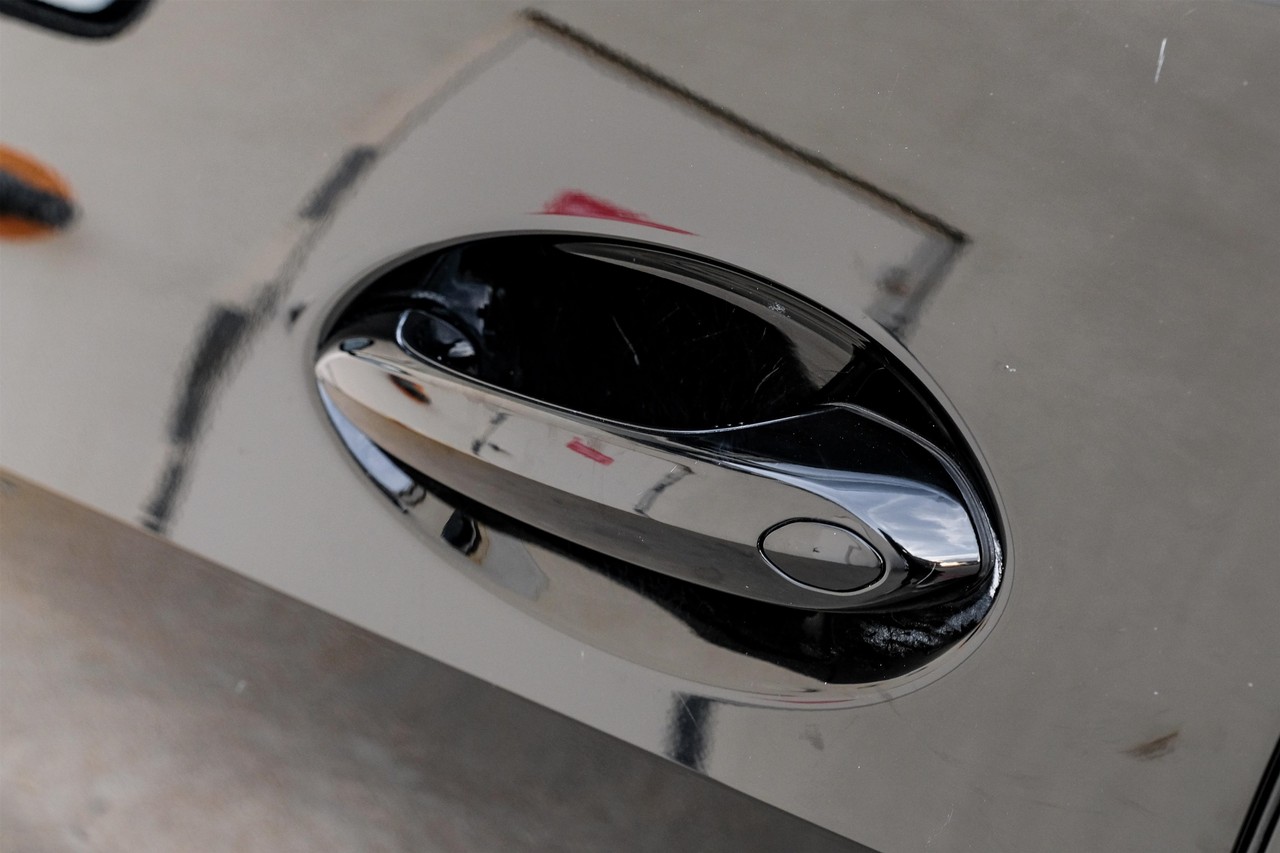 BMW X7 Vehicle Main Gallery Image 37