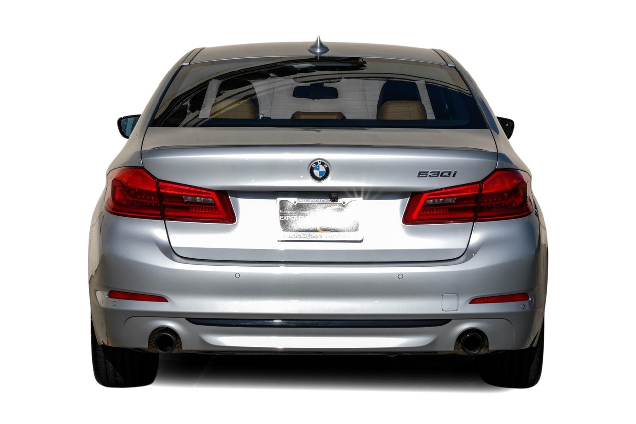 BMW 5 Series Vehicle Main Gallery Image 10