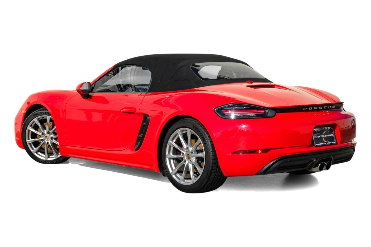 Porsche 718 Boxster Vehicle Main Gallery Image 10