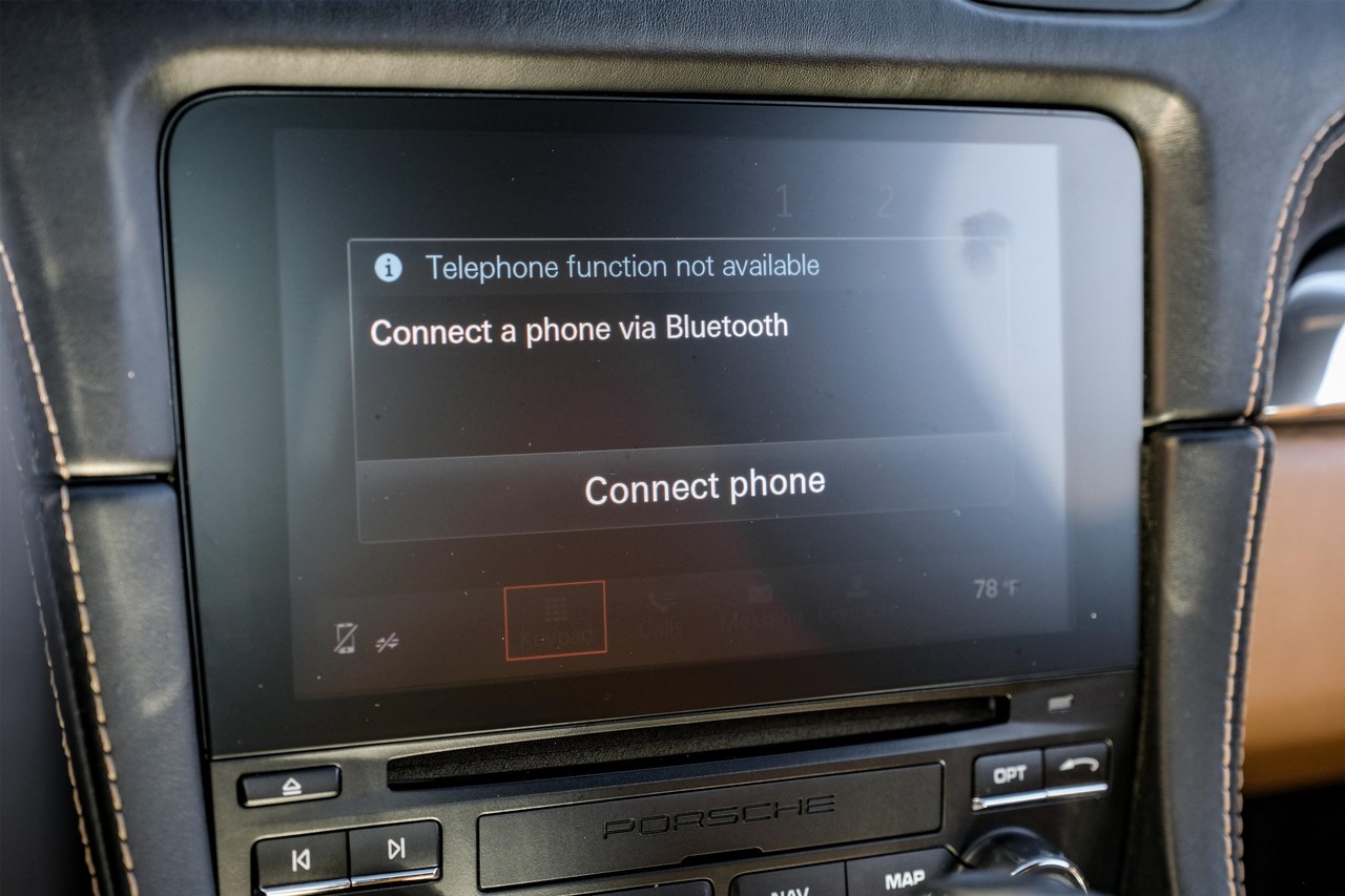 Porsche 718 Boxster Vehicle Main Gallery Image 24