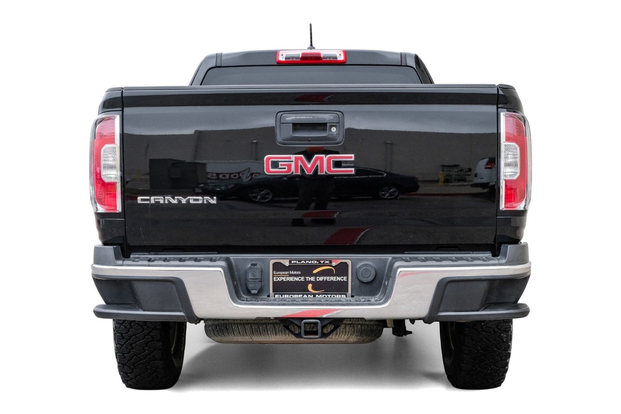 GMC Canyon Vehicle Main Gallery Image 09