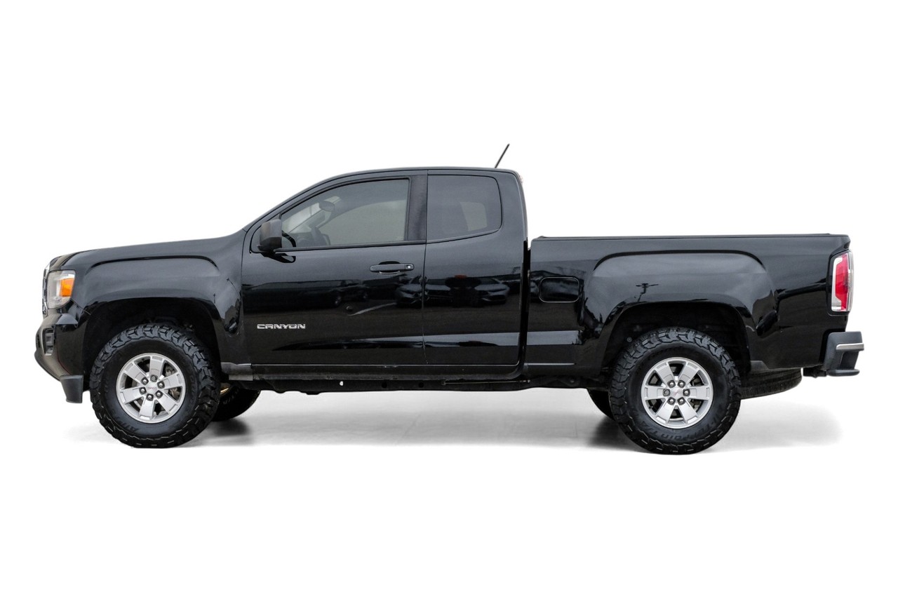 GMC Canyon Vehicle Main Gallery Image 10