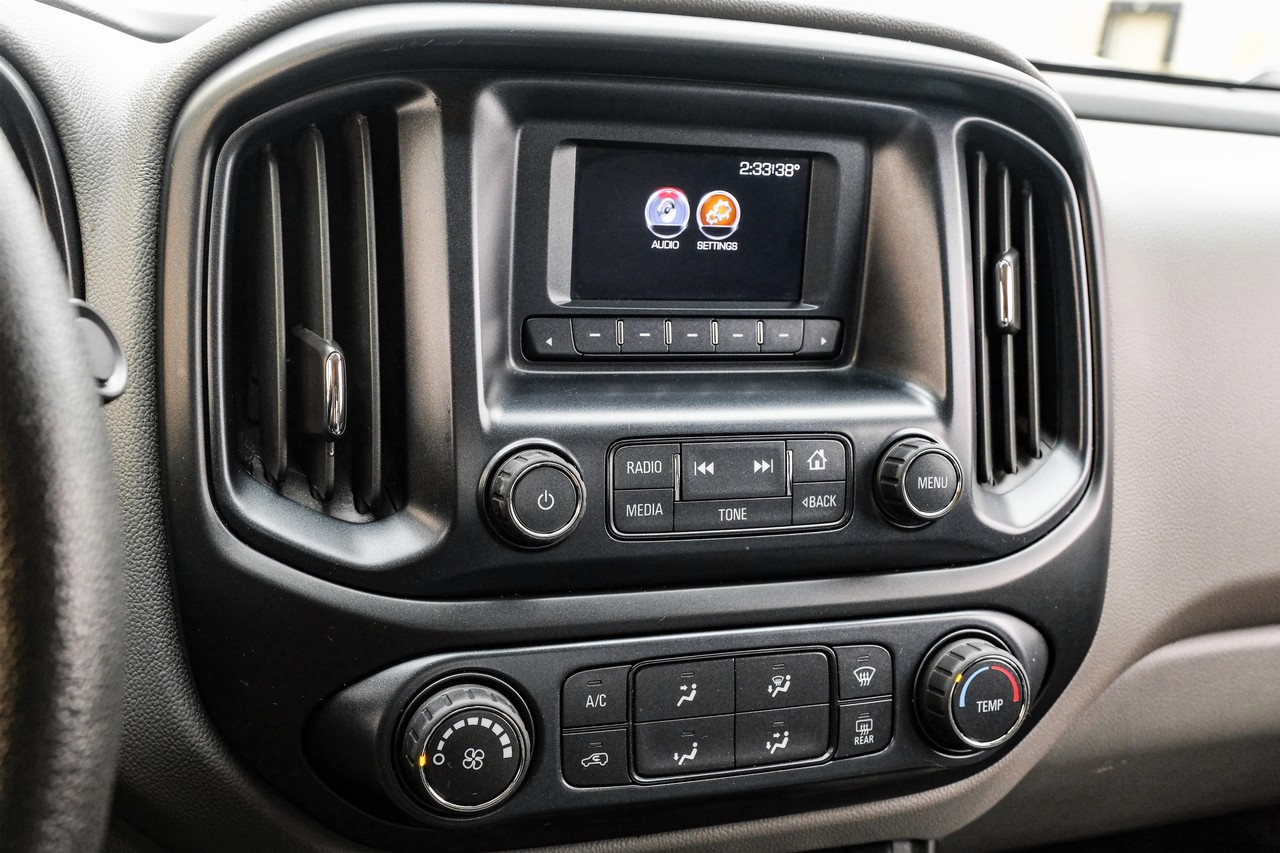 GMC Canyon Vehicle Main Gallery Image 21