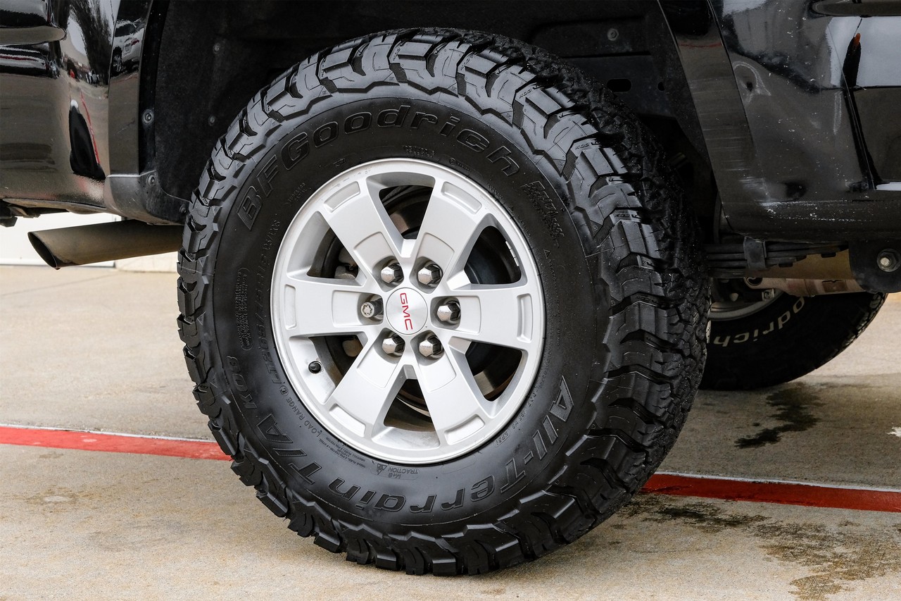 GMC Canyon Vehicle Main Gallery Image 52