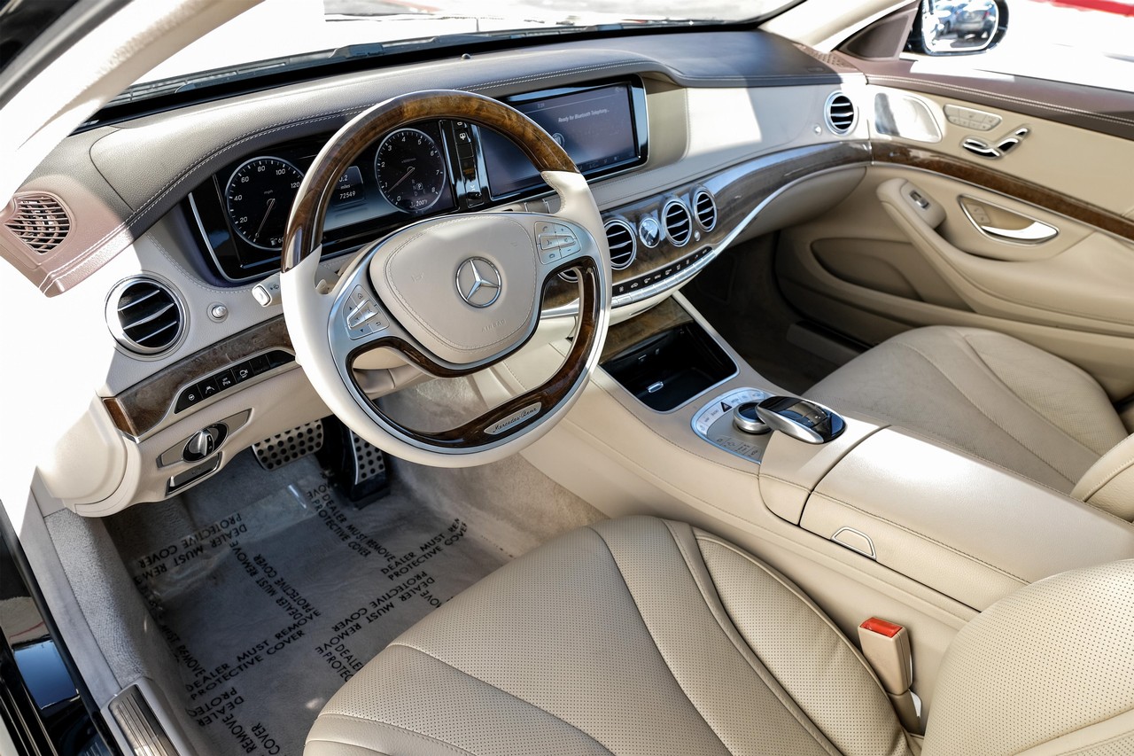 Mercedes-Benz S-Class Vehicle Main Gallery Image 03