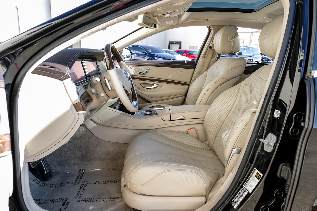 Mercedes-Benz S-Class Vehicle Main Gallery Image 04