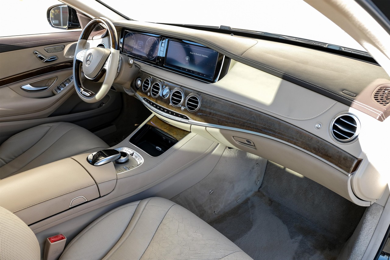 Mercedes-Benz S-Class Vehicle Main Gallery Image 13