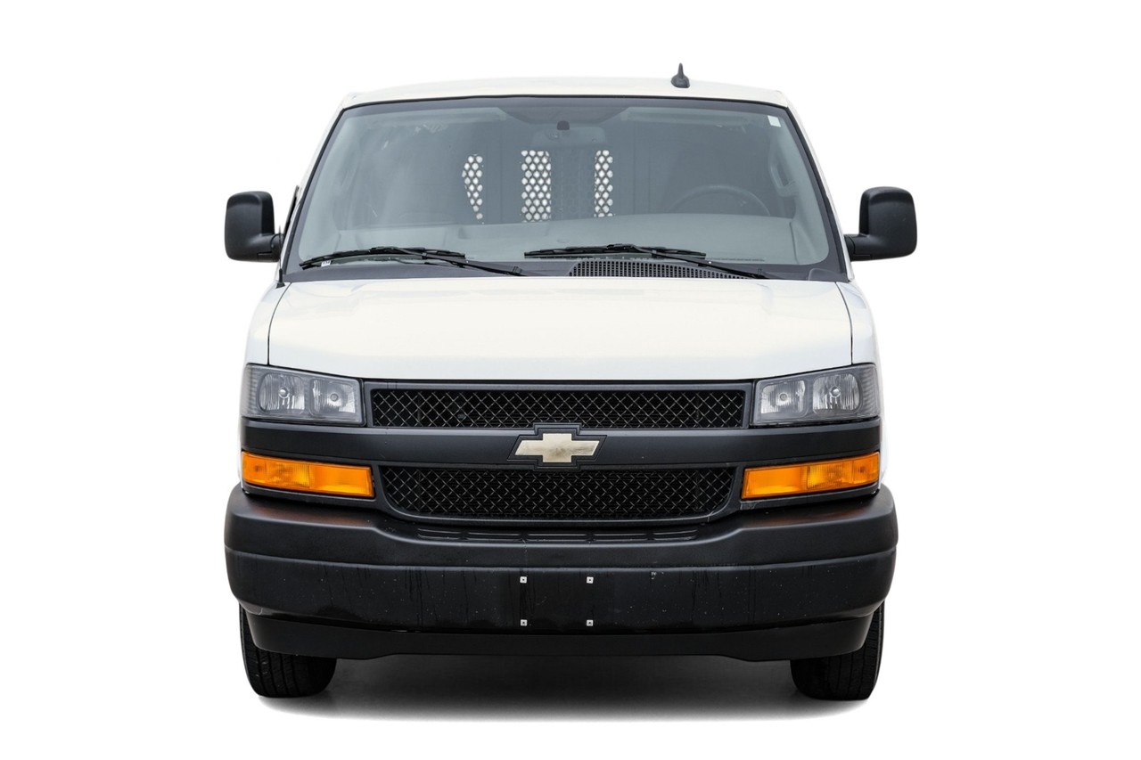 Chevrolet Express Cargo Van Vehicle Main Gallery Image 05