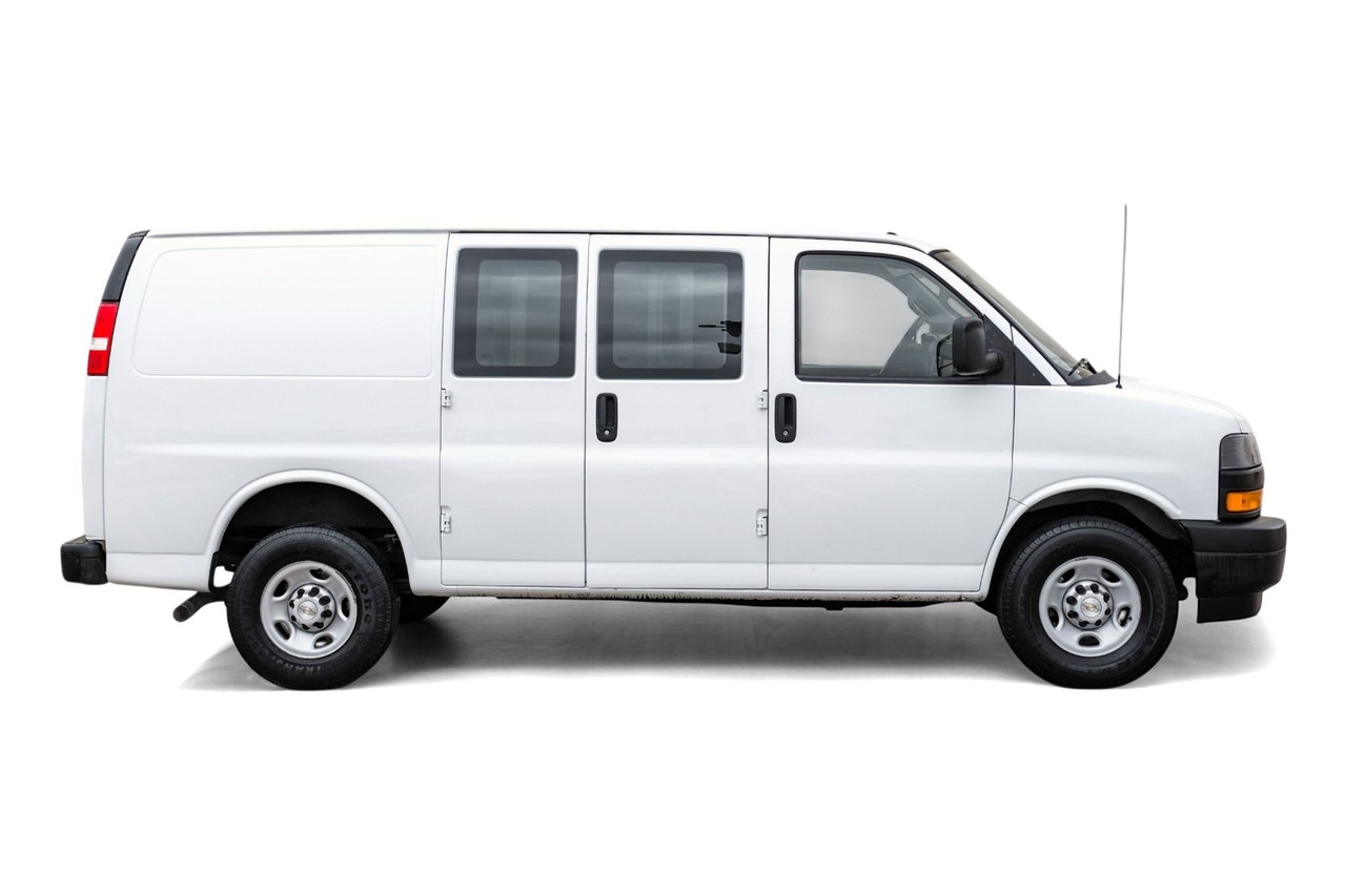 Chevrolet Express Cargo Van Vehicle Main Gallery Image 07