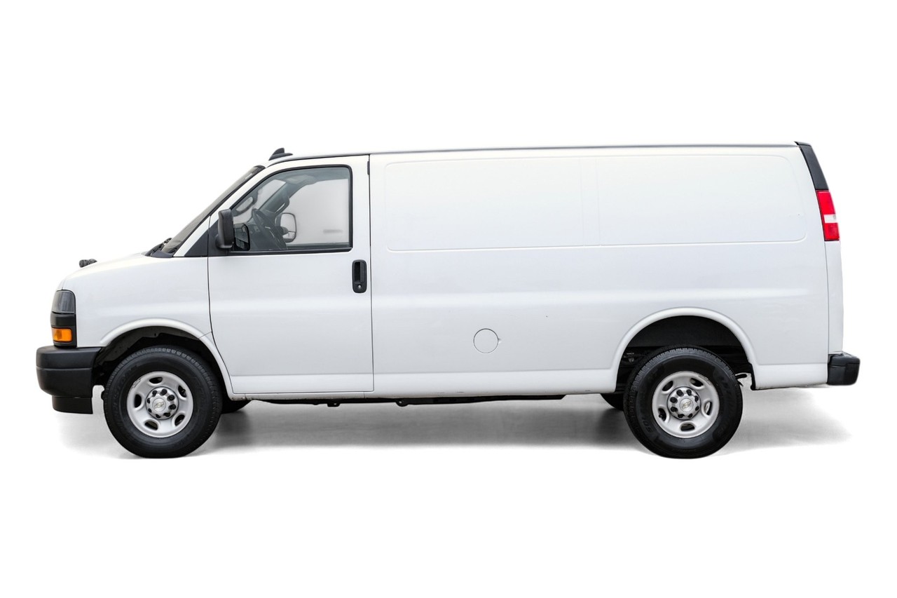 Chevrolet Express Cargo Van Vehicle Main Gallery Image 11