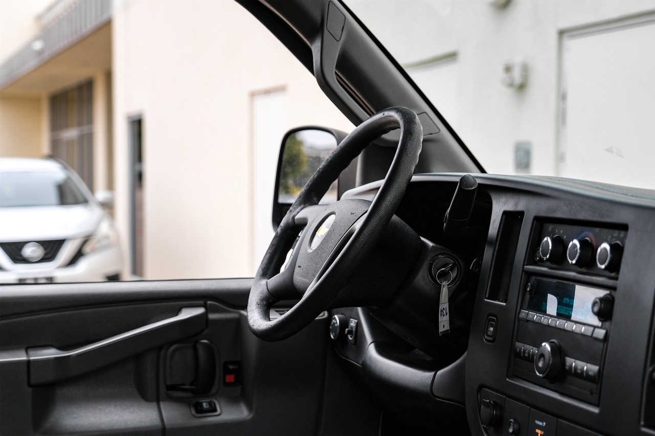 Chevrolet Express Cargo Van Vehicle Main Gallery Image 13