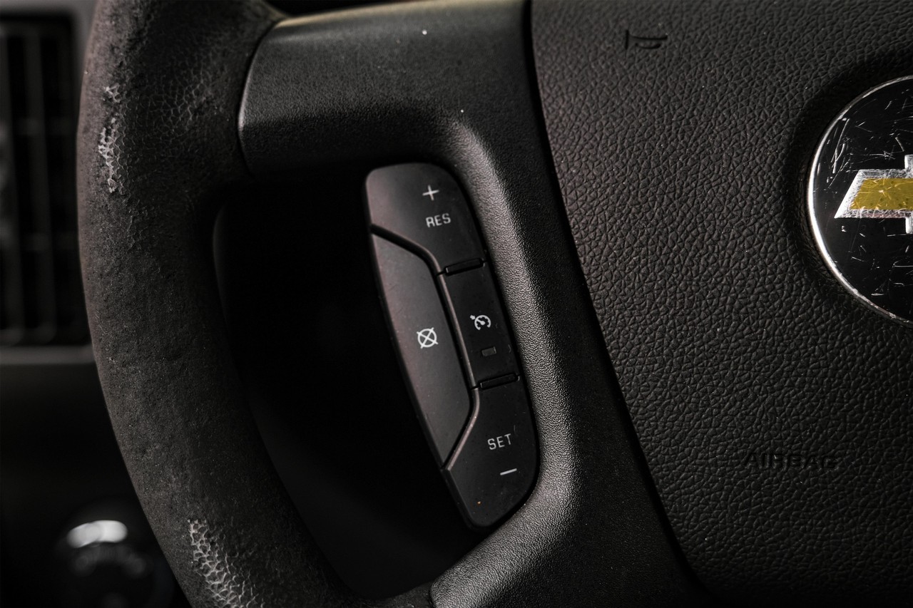 Chevrolet Express Cargo Van Vehicle Main Gallery Image 14