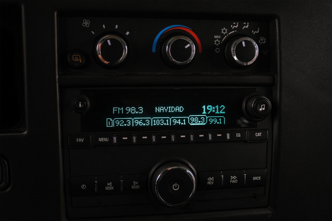 Chevrolet Express Cargo Van Vehicle Main Gallery Image 21