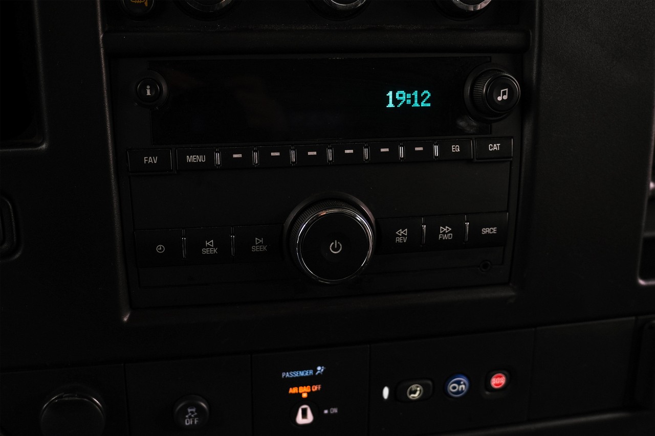 Chevrolet Express Cargo Van Vehicle Main Gallery Image 22