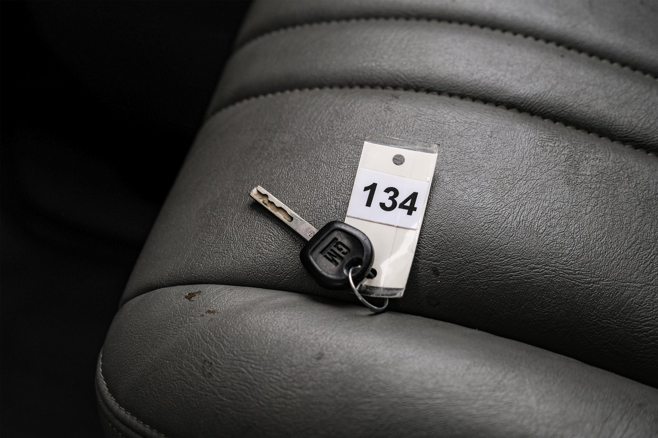 Chevrolet Express Cargo Van Vehicle Main Gallery Image 39