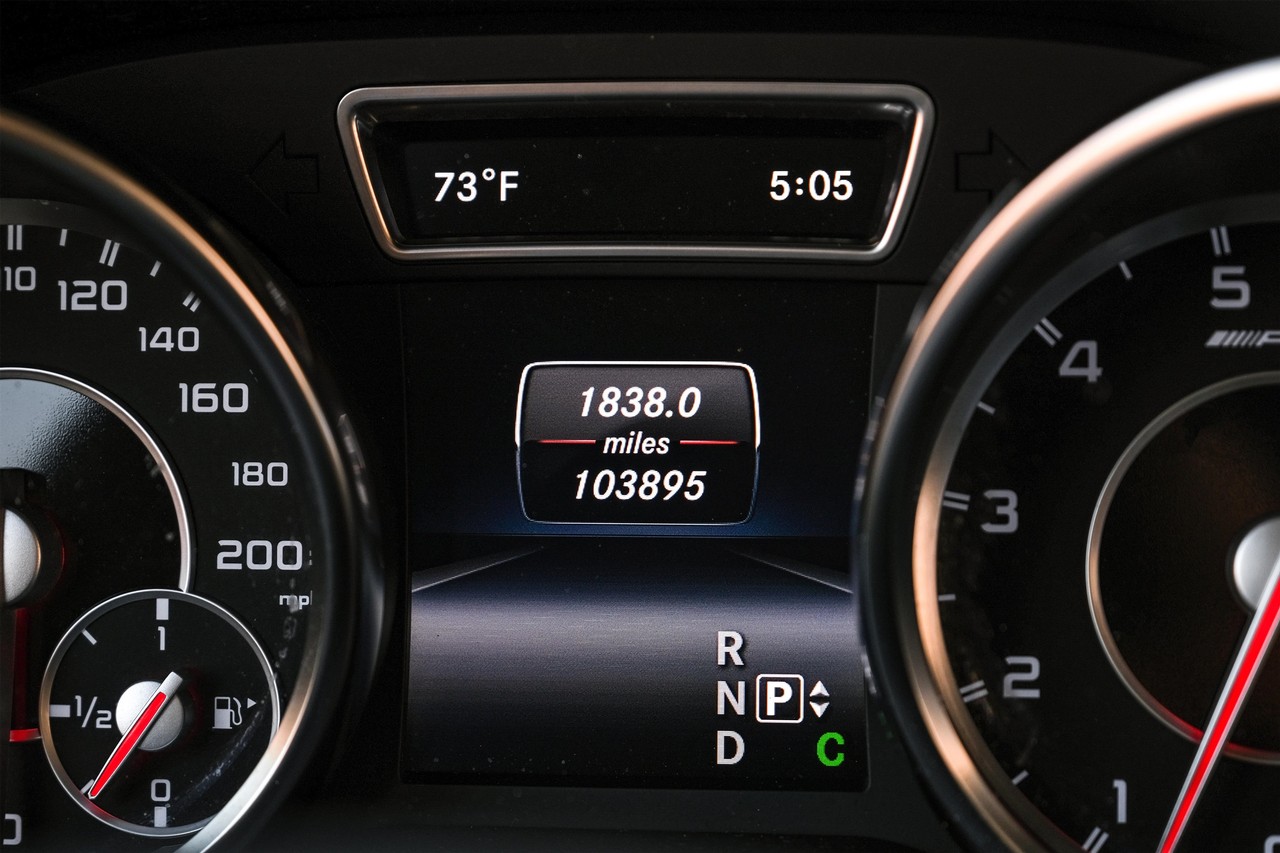 Mercedes-Benz GL-Class Vehicle Main Gallery Image 20