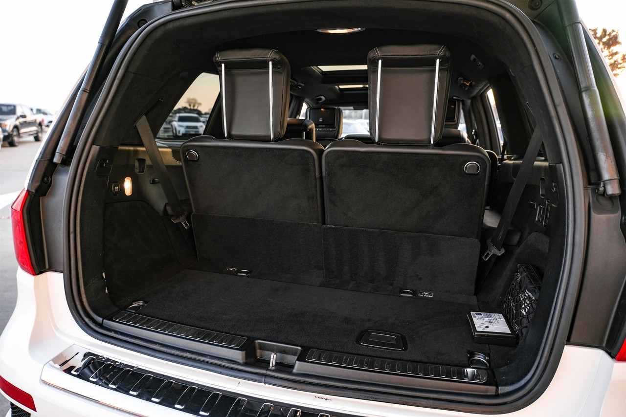 Mercedes-Benz GL-Class Vehicle Main Gallery Image 48