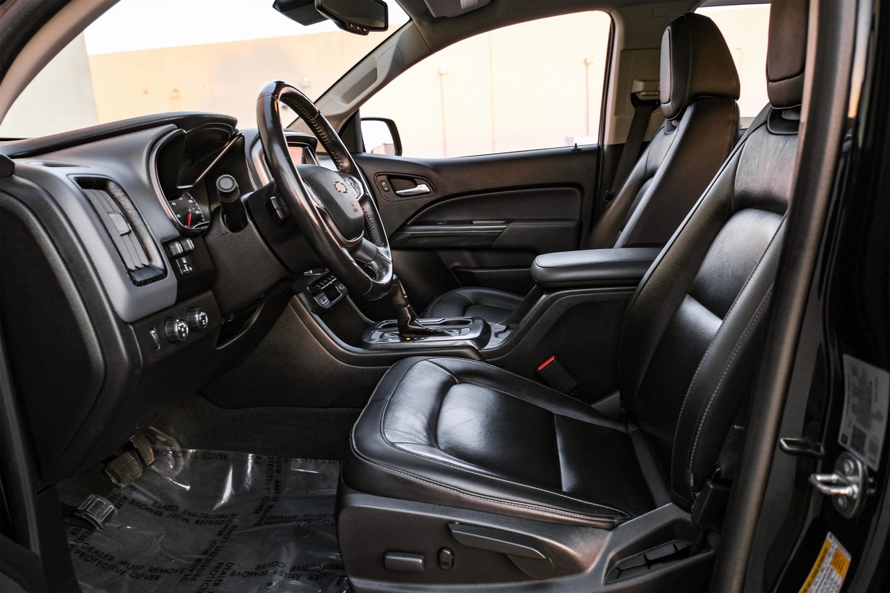 Chevrolet Colorado Vehicle Main Gallery Image 04