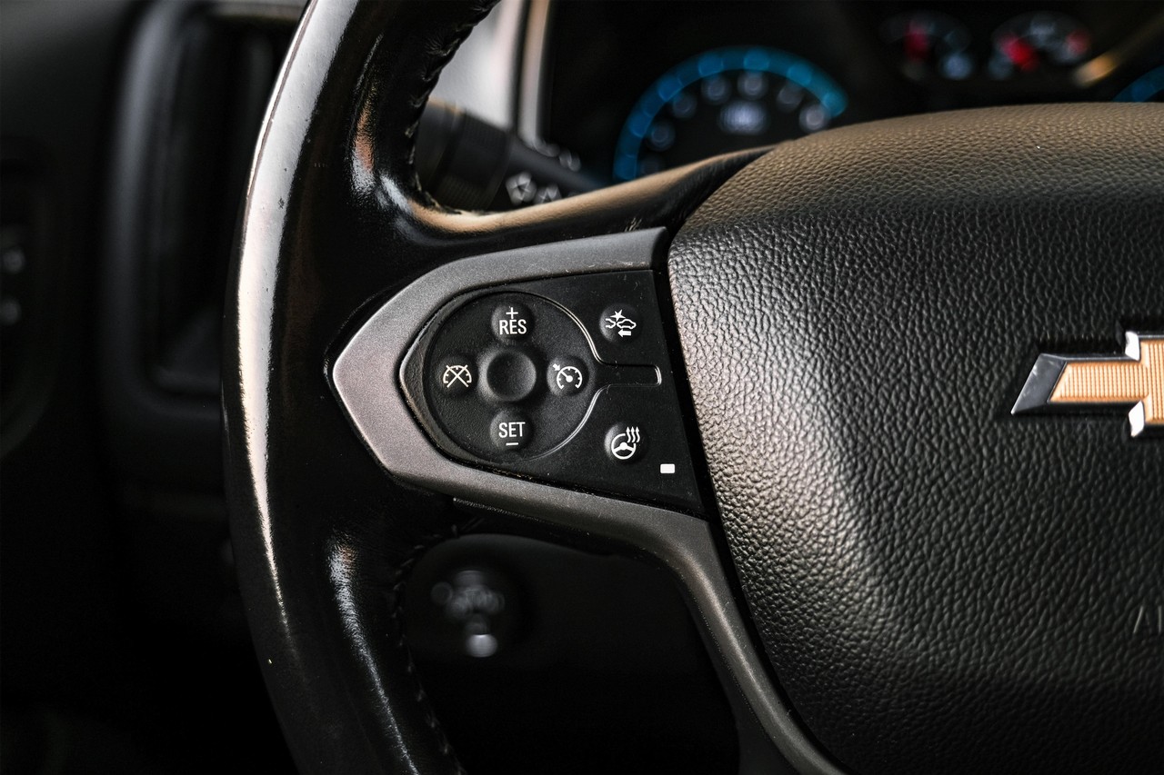 Chevrolet Colorado Vehicle Main Gallery Image 16