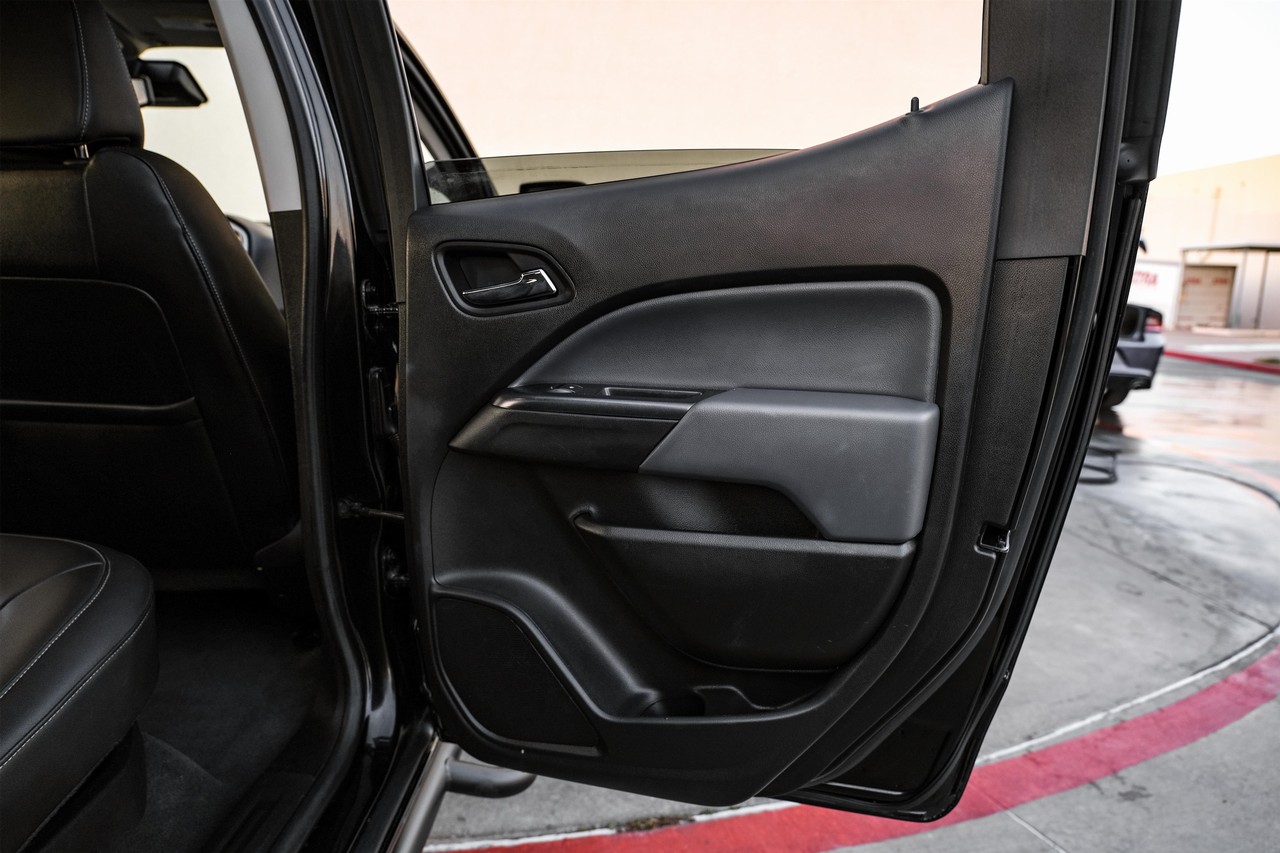 Chevrolet Colorado Vehicle Main Gallery Image 42